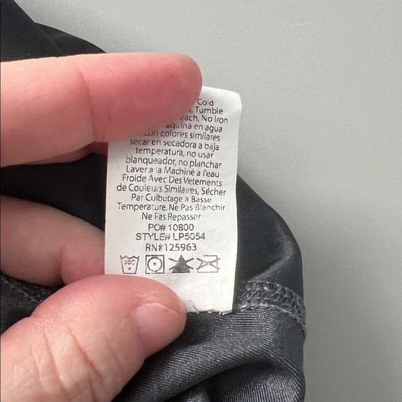 Beyond Yoga Black Camo Biker Shorts Size Small - Picture 5 of 6